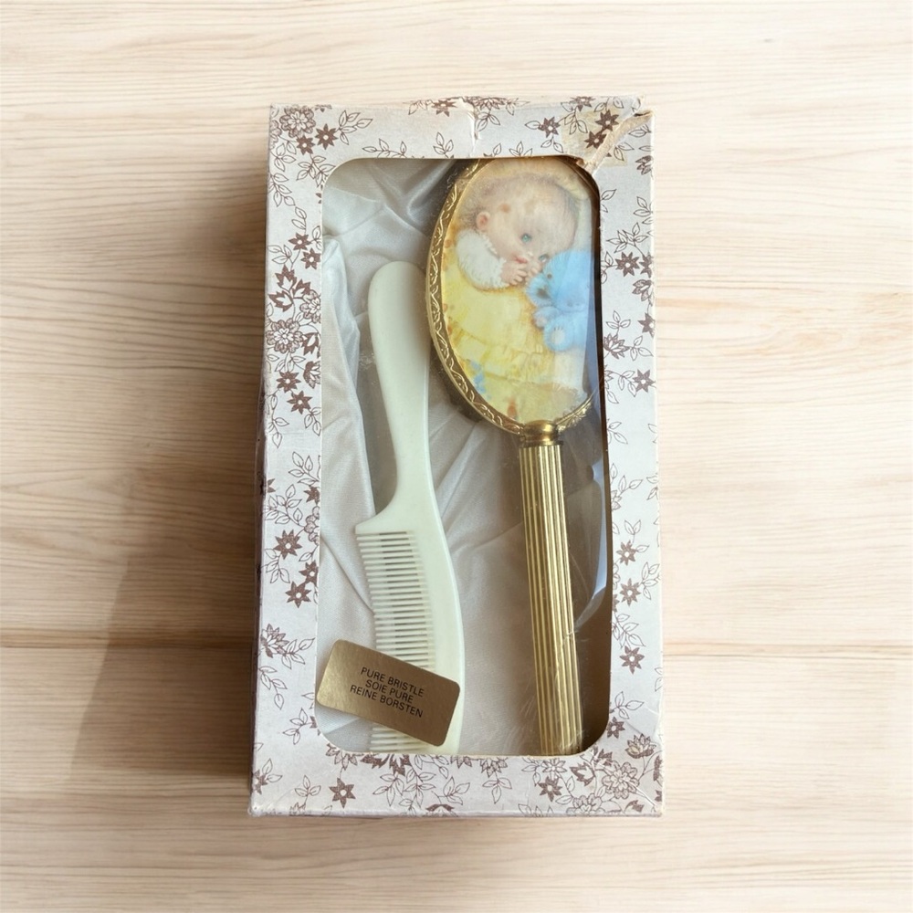Rare Vintage 1960'S Vanity Pure Bristle Goldtone Metal Baby Brush & Comb Set